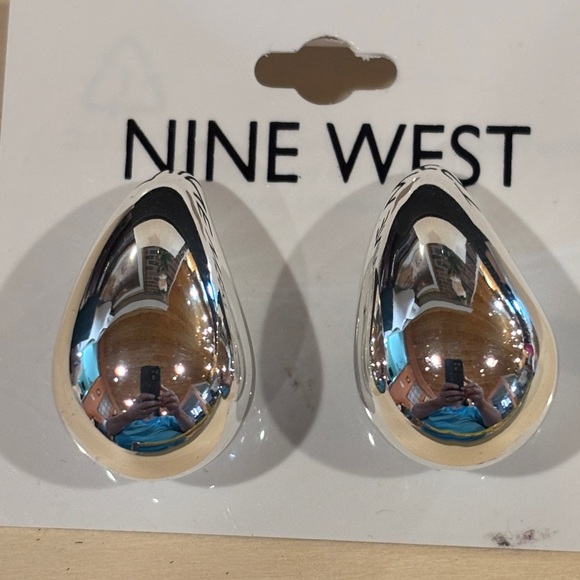 Nine West Shiny Silver Teardrop Earrings - Picture 5 of 7